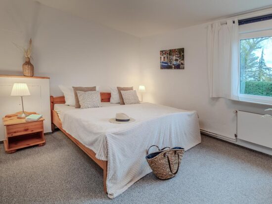 Schlafen in der Ferienwohnung auf Fehmarn im Erdgeschoss